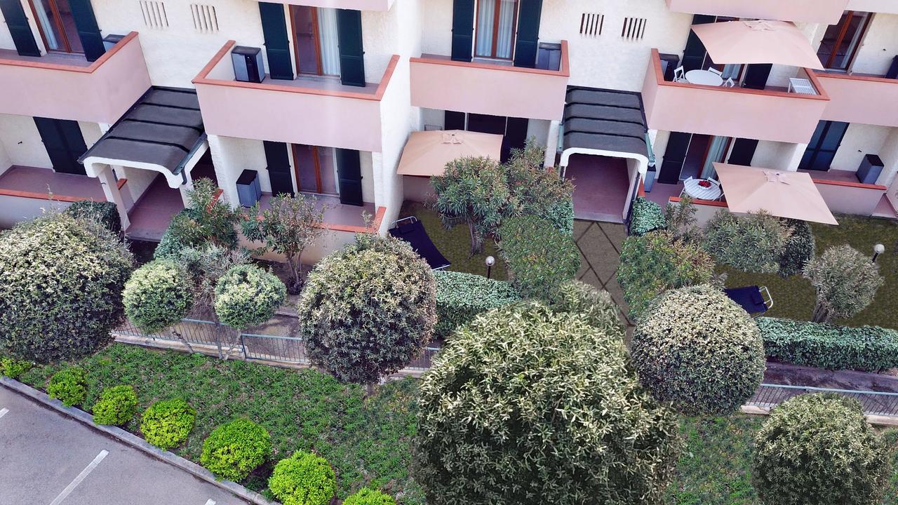 Aparthotel Blu *